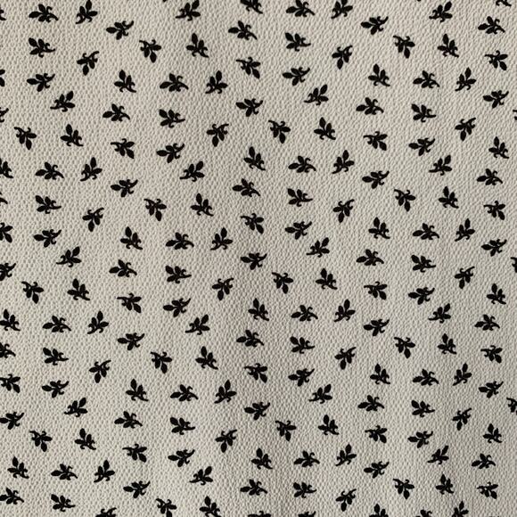 Vince Camuto White and Black Floral Blouse Pouf Shoulders Size Medium - Picture 9 of 12